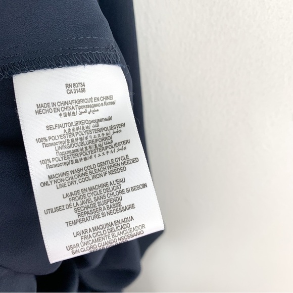 NWT BCBGeneration Dark Nights Black Lace Cutout Halter Maxi Dress Sz 8 - Picture 9 of 10